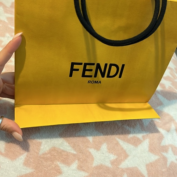 Fendi bag - Picture 5 of 11